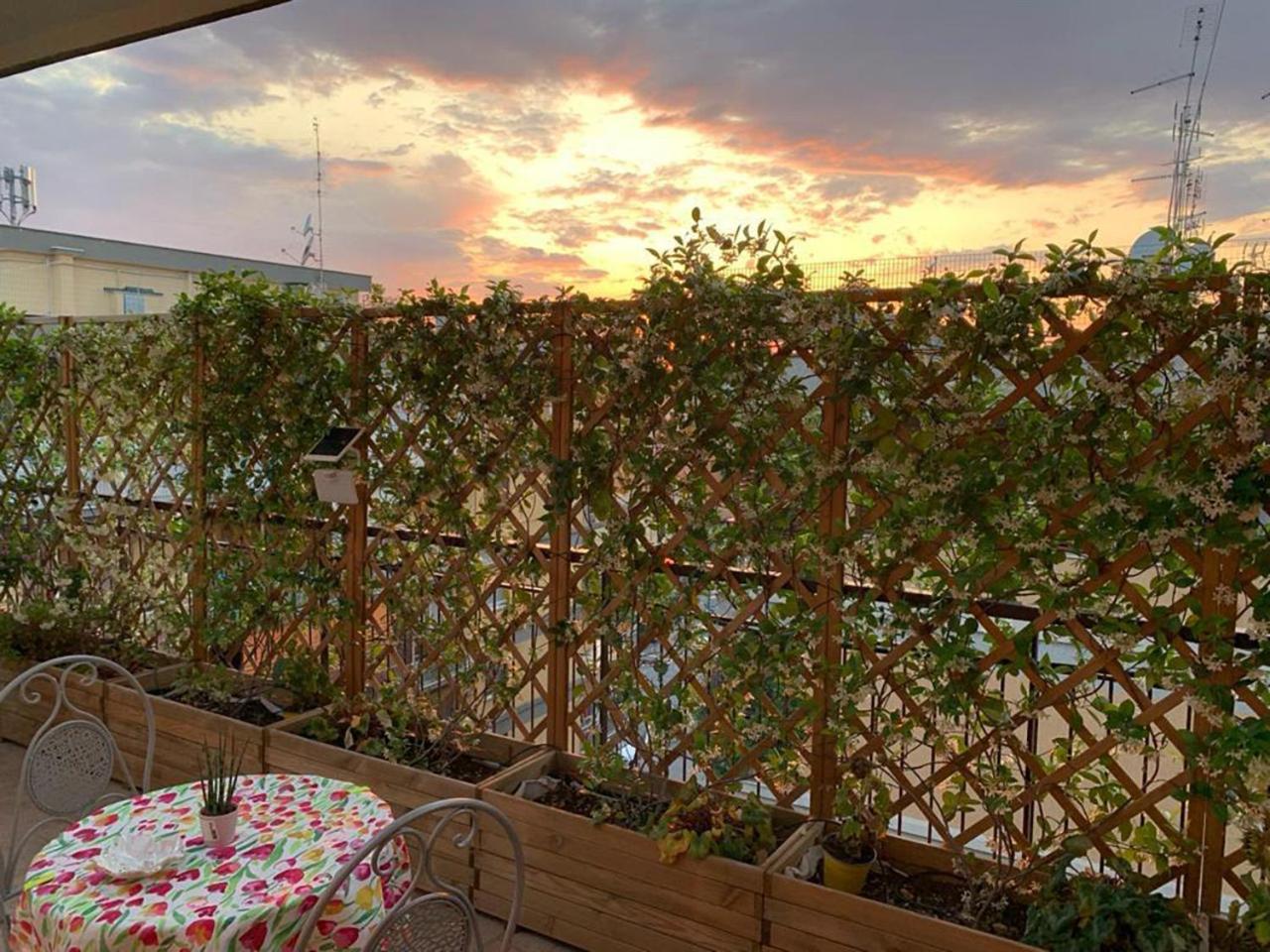 Bed and Breakfast In Terrazza Da Giusy Roma Exterior foto